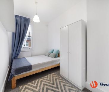 3 bedroom apartment to rent - Photo 4