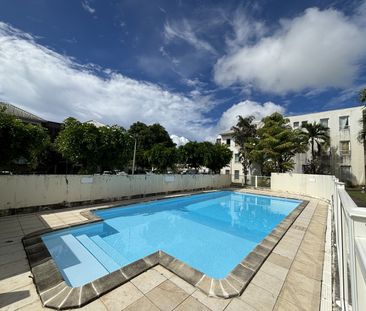 Appartement deux pièces avec piscine avec Longfort Immobilier situé... - Photo 1