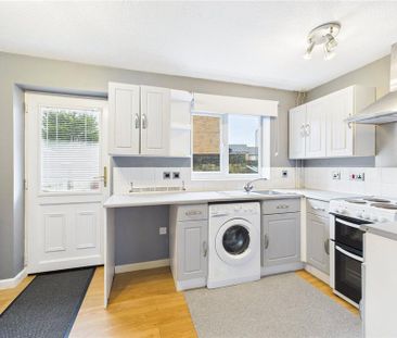 2 bedroom end of terrace house to rent - Photo 1