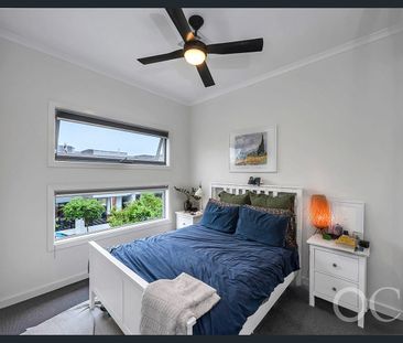 8 Elliot Drive, Lightsview, SA 5085 - Photo 2