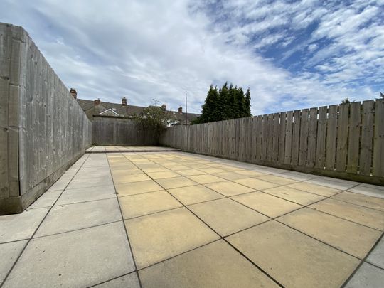 Flora Street, Cathays - Photo 1