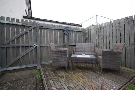 Benview, Stirling, FK7 - Photo 3