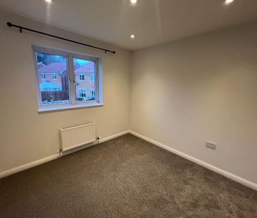 4 bedroom detached house to rent - Photo 5