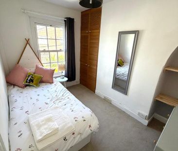 2 bedroom terraced house to rent - Photo 6