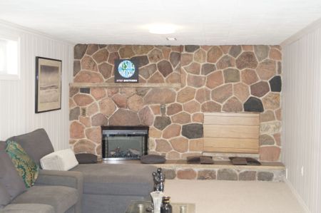 For Lease - 362 Elmridge Street, Oshawa, Ontario - Photo 2