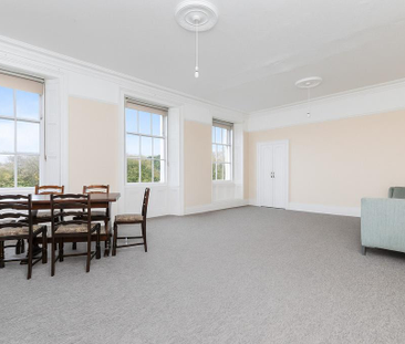 3 bedroom apartment to rent - Photo 3