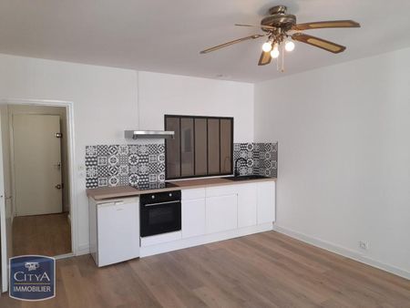 Location Appartement 1 pièce 37m² MACON 71000 - Photo 2