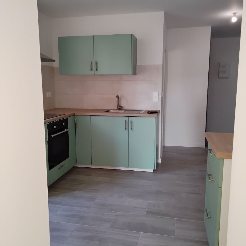 Appartement ( 60 m² ) refait entièrement à neuf - Photo 1