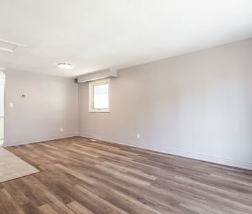 For Lease - 42 Cardwell Street Unit# Upper, Orangeville, Ontario - Photo 3