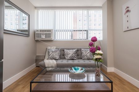 730 St Clarens Avenue - Photo 4