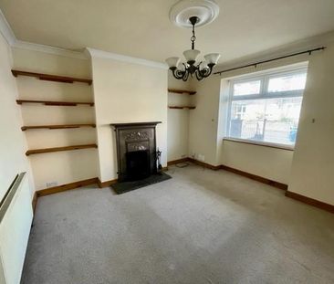 2 bedroom semi-detached house to rent - Photo 5