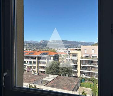 Location Appartement 3 pièces 59m² - Photo 3