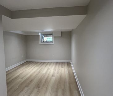 For Lease - 1026 Hedge Drive, Mississauga, Ontario - Photo 4