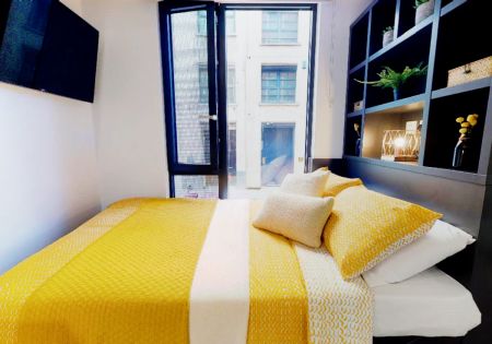 Two Bed Apartment - Photo 3