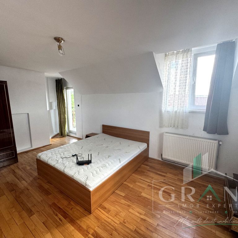 Casă 280 MP | 4 Camere | 4 Băi | 2 Bucătării | Garaj | M - Photo 1