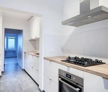 Appartement te huur in Vorst voor € 1.300 met 2 slaapkamers - Photo 5
