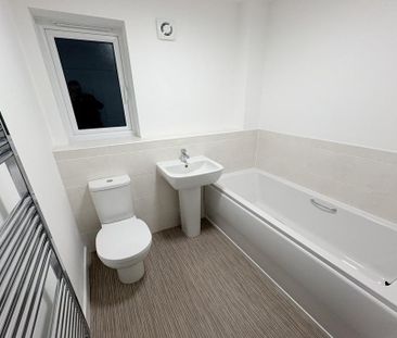 2 bedroom ground floor flat to rent - Photo 6