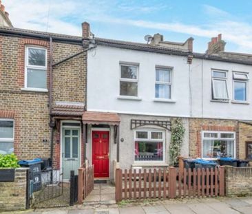 3 Bed Terraced House, Liberty Avenue, SW19 - Photo 3