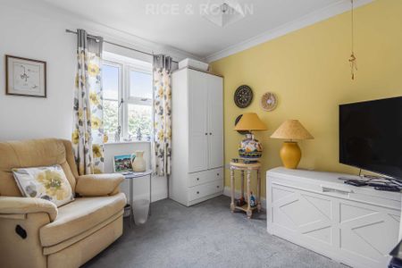 2 Bedroom Apartment, The Croft – Epsom - Photo 4