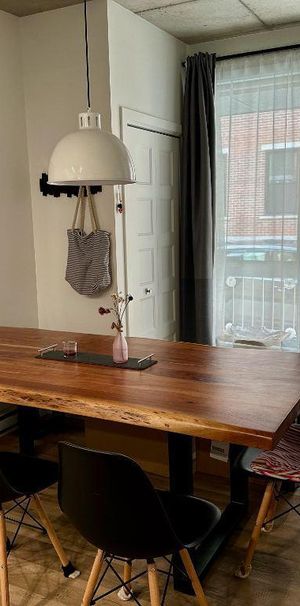 4 et demi avec terasse dans une cours intérieur - Photo 1