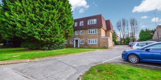 Mount Hermon Road, Woking, Surrey, GU22 - Photo 3