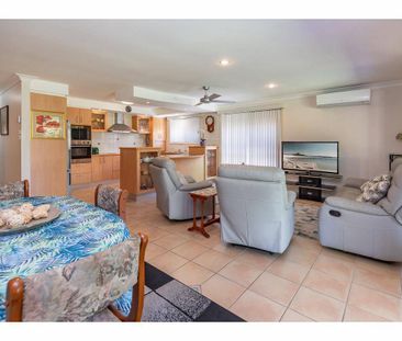 Three bedroom Housein Quiet Cul-de-sac - Photo 3