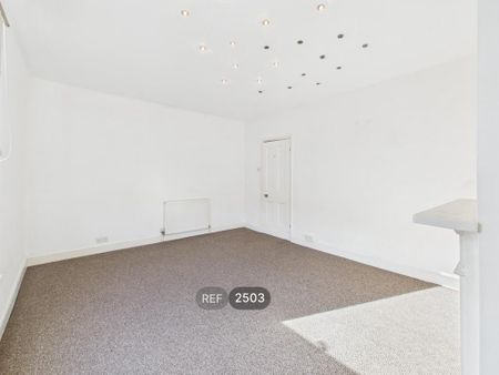 2 bedroom property to rent - Photo 3
