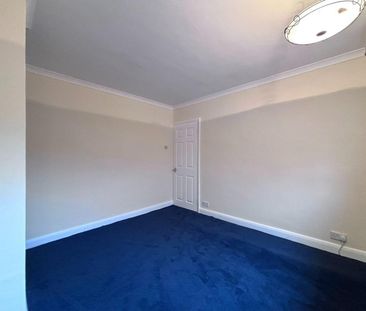 3 bedroom House To Let - Photo 4