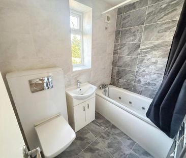 4 bedroom terraced house to rent - Photo 6