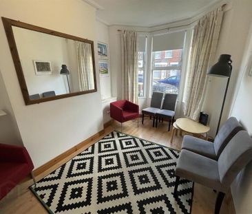 4 Larkstone Street, Belfast, BT9 7HP - Photo 1