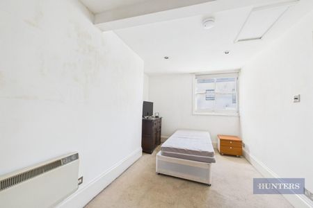 2 bedroom Flat To Let Total Size: 883 SQ FT - Photo 4