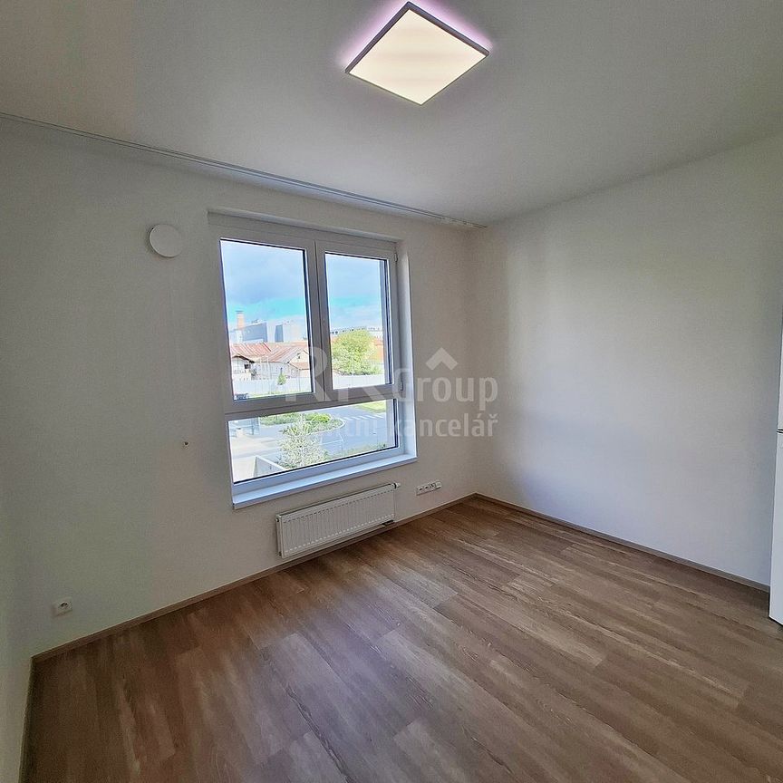 Pronájem bytu 2+kk 51 m² - Фото 1