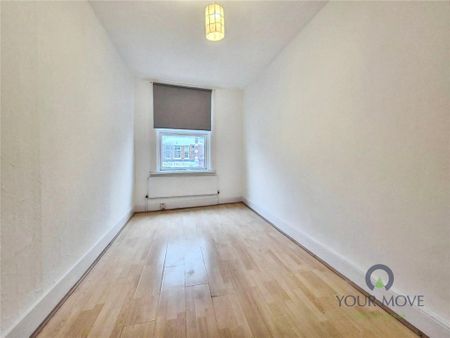 4 bedroom flat to rent - Photo 3