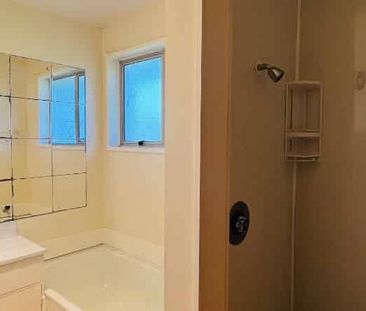 Low maintenance home in a fab location! - Photo 5