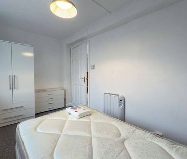 Studio Flat – Coningsby Street, Hereford - Photo 2