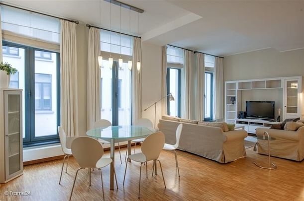 Appartement te huur - Photo 1
