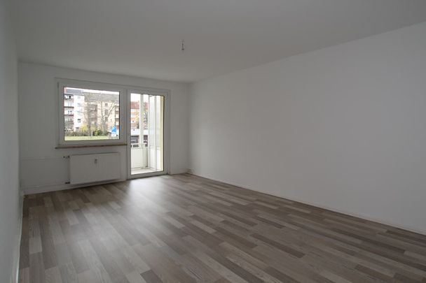 Sonnenbalkon… Laminat… Tageslichtbad – ID 260 - Photo 1