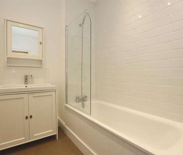 Hawthorn Grove, Bath, BA2 - Photo 3