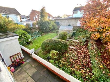 1 Ravenswood Park, Londonderry, BT47 2PF - Photo 4