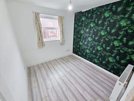 Westminster Street, Levenshulme, Manchester, M19 - Photo 2