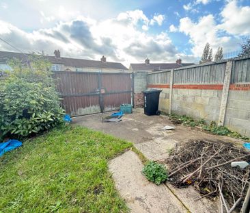 Deacon Crescent, Doncaster. DN11 0SY - Photo 1