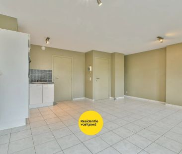 Modern gelijkvloers appartement met 2 slaapkamers– op slechts 500m ... - Foto 2