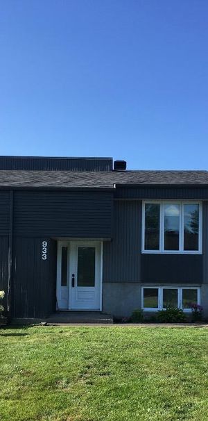 🏡 À louer – Superbe jumelé à Saint-Jean-Chrysostome - Photo 1