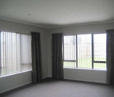 Milson - 4 Bedrooms - Photo 3