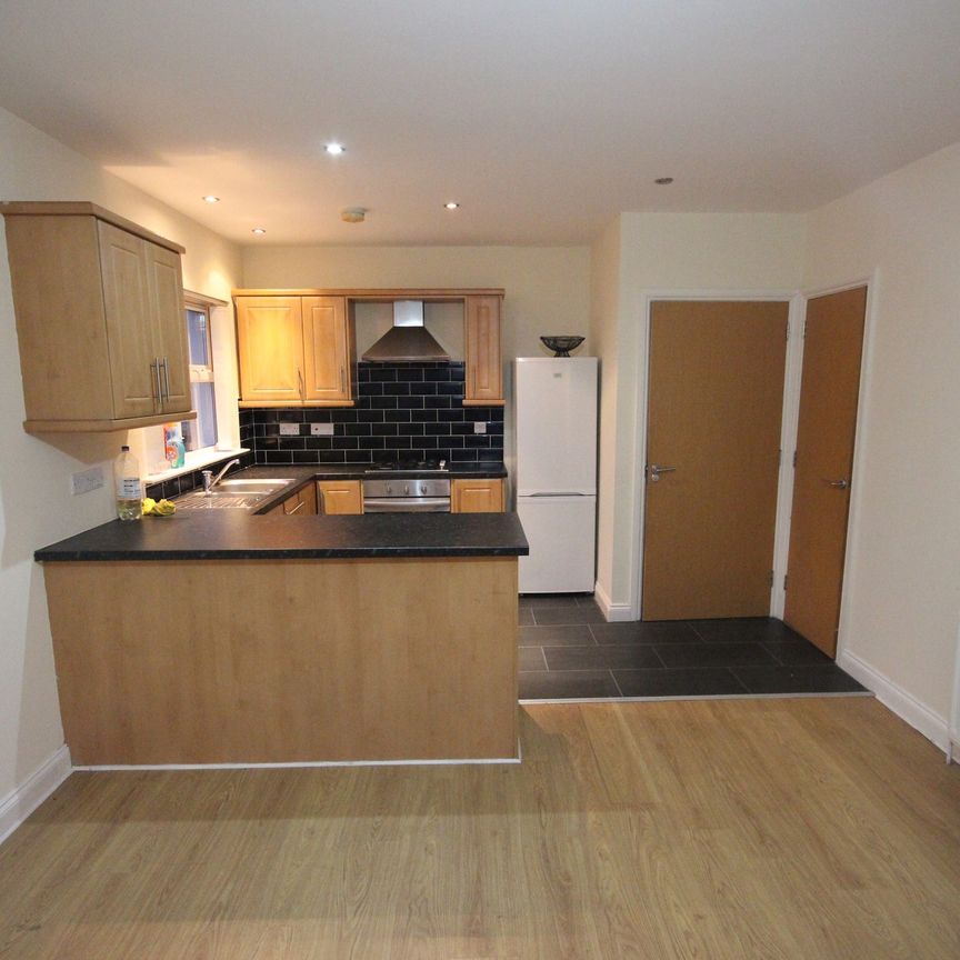 24 Pittsburg Street, Belfast, BT15 3JG - Photo 1