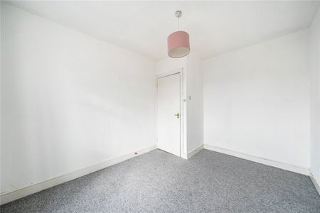 1 Bedroom Flat/Apartment to rent - Photo 4