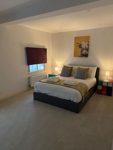 1 Bed Flat, Russell Square, BN1 - Photo 5