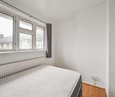 Queens Road, Upton, E13 - Photo 6