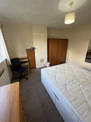 4 bedroom house to rent - Photo 5