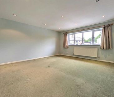 3 Bedroom Terraced To Let - Photo 4